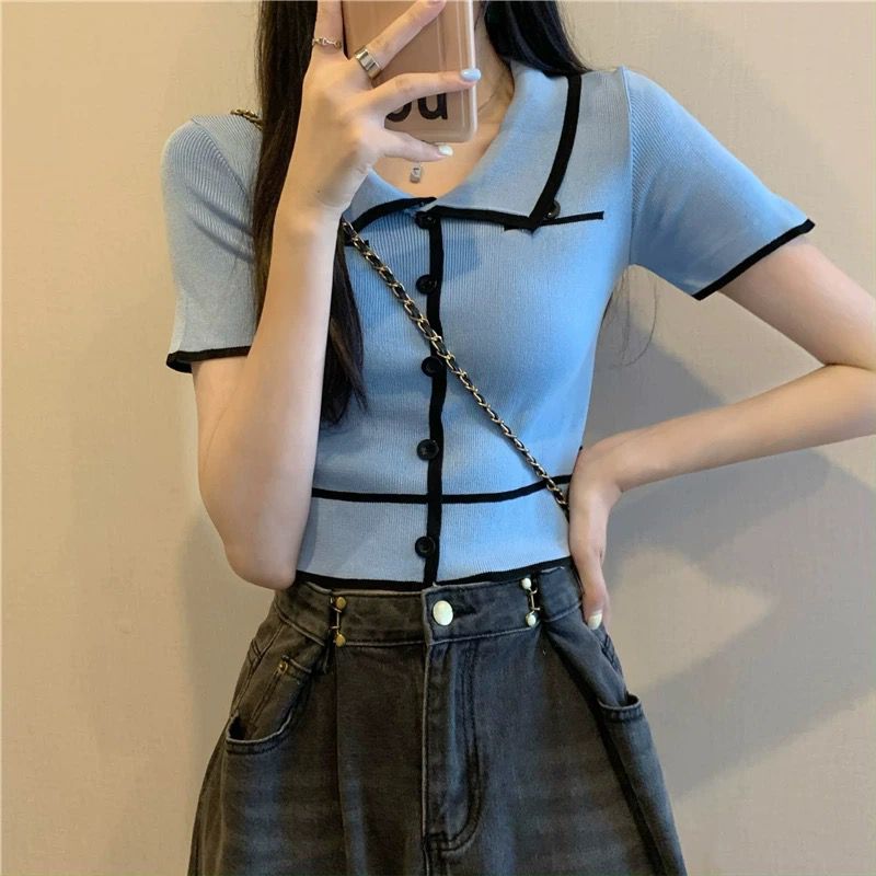A00145 Zoe Polo Top