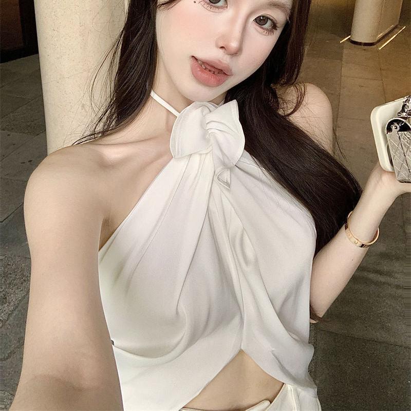 A00236 Zinnia Strap Top
