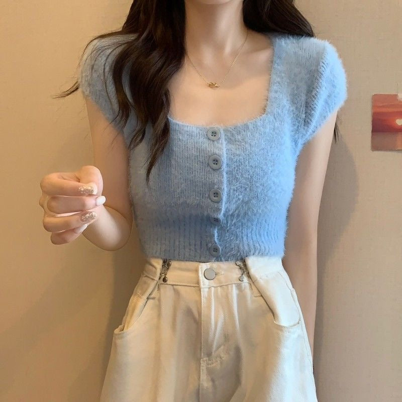 A00192 Emilia Fluffy Short Top